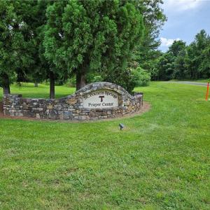 Across for 300 Acre +/- Retreat