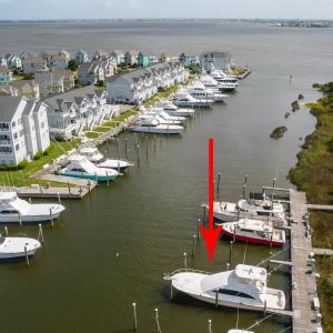 Photo #4 of SOLD property in 185 Yacht Club Court, Manteo, NC