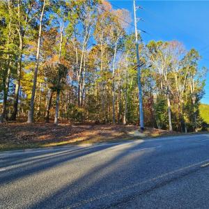 Photo #1 of 1408 1410 Westchester, High Point, NC 3.5 acres
