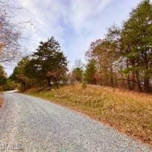 Photo #1 of 338 River Pines, Clemmons, NC 3.5 acres