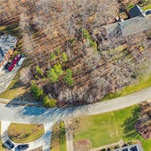 Photo #14 of 3927 Fox Grove, Greensboro, NC 0.6 acres