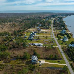 Photo #13 of 172 Bayview Drive, Stumpy Point, NC