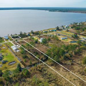 Photo #20 of 172 Bayview Drive, Stumpy Point, NC