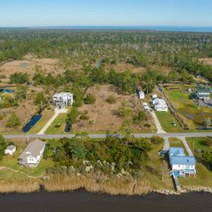 Photo #3 of 172 Bayview Drive, Stumpy Point, NC