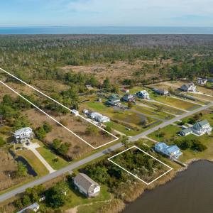 Photo #30 of 172 Bayview Drive, Stumpy Point, NC