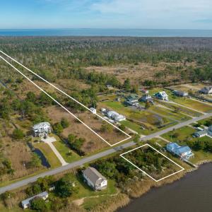 Photo #4 of 172 Bayview Drive, Stumpy Point, NC