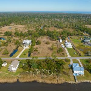 Photo #4 of 170 Bayview Drive, Stumpy Point, NC