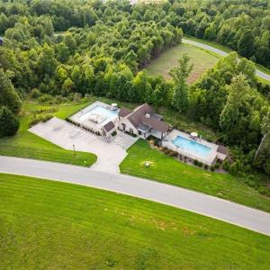 2 pools & clubhouse for property owners to enjoy!