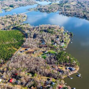 Left lot line begins just to the right of the boathouse (not included) and runs approx. 200 ft waterfront!