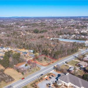 Photo #3 of 2301 Eastchester, High Point, NC 0.6 acres
