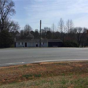 Photo #4 of 4105 Old Hillsborough, Mebane, NC 2.0 acres