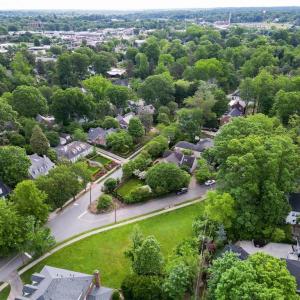 Photo #4 of 211 Country Club, Greensboro, NC 0.4 acres