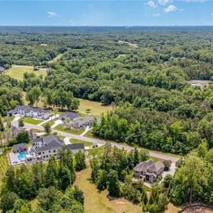 Photo #10 of 4101 Tansley, Greensboro, NC 0.7 acres