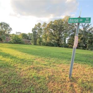 Photo #4 of 731 Akron, Winston-Salem, NC 0.7 acres