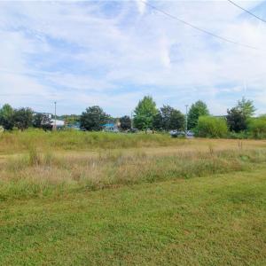 Photo #4 of 3300 Main, High Point, NC 0.3 acres