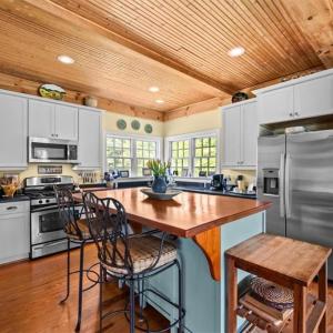 Photo #19 of 469 Justamere Farm, Greensboro, NC 21.1 acres