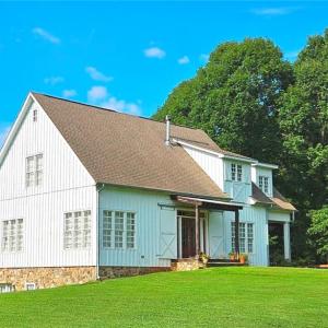 Photo #1 of 469 Justamere Farm, Greensboro, NC 21.1 acres