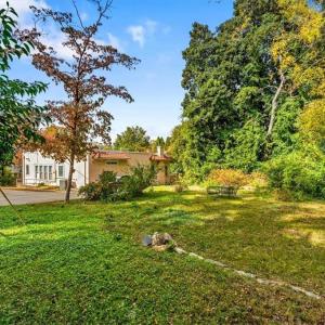 Photo #4 of 1505 Mimosa, Greensboro, NC 0.2 acres