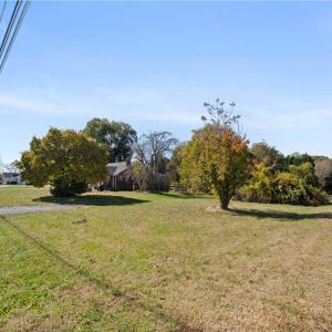 Photo #2 of 610 Meadowlark, Winston-Salem, NC 0.5 acres