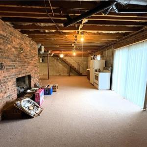 House 1 (613 Barker Rd)