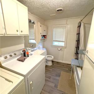 House 2 (589 Barker Rd)