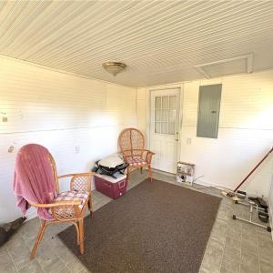 House 2 (589 Barker Rd)