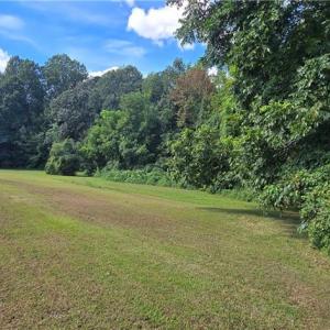 Photo #6 of 930 & 928 R1 Marlboro, High Point, NC 1.1 acres
