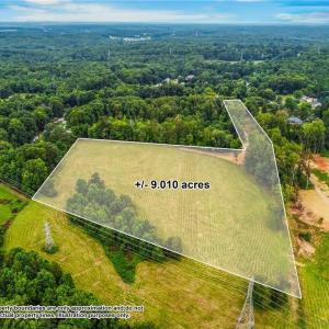 9.010 acres beautifully situated with rise to build your dream home with plenty of space for outdoor activities!!!
