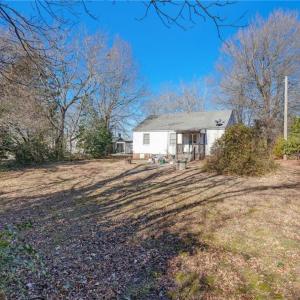 Photo #14 of 805 Haggard, Elon, NC 0.8 acres