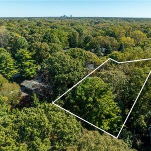 Photo #4 of 1039 Huntingdon, Winston-Salem, NC 0.3 acres