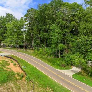 Photo #4 of 1349 Hickory Point, Lexington, NC 0.3 acres