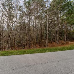 Photo #5 of 215 Mallard, New London, NC 1.1 acres