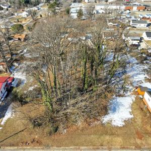 Photo #4 of 210 Paramount, High Point, NC 0.5 acres