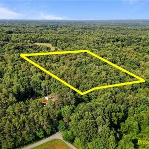 Photo #2 of 6910 Long Meadow, Whitsett, NC 20.6 acres