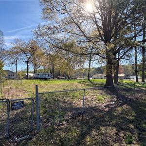 Photo #6 of 431 Lake Shore, Lexington, NC 0.7 acres