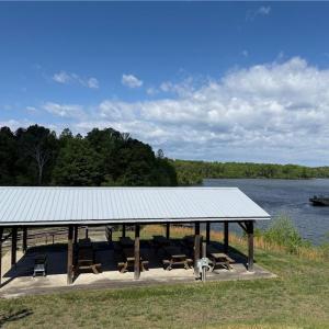 Farmer Lake pavilion