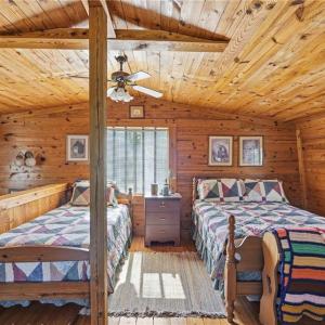 Loft/bed area