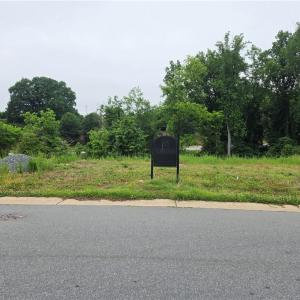 Photo #4 of 1517 Audubon Village, Winston-Salem, NC 0.4 acres