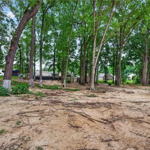 Photo #5 of 3808 Twin Oak, Greensboro, NC 1.7 acres