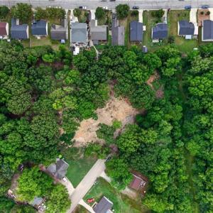 Photo #4 of 3808 Twin Oak, Greensboro, NC 1.7 acres
