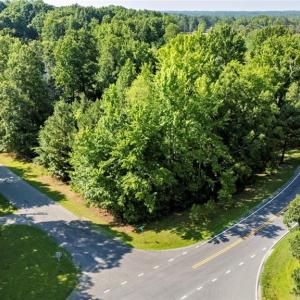 Photo #1 of 5303 Forest Oaks, Greensboro, NC 0.9 acres