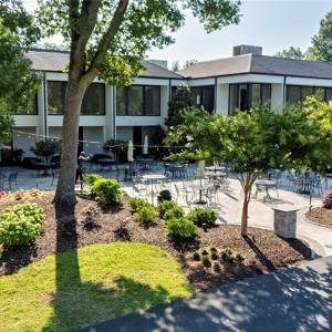 The Patio at Forest Oaks