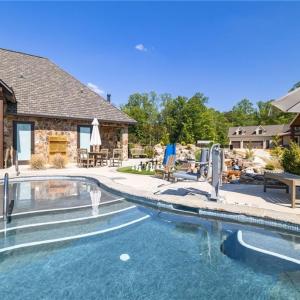 Coldwater Pool
