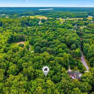 Photo #9 of 8006 Chatsworth, Browns Summit, NC 1.6 acres