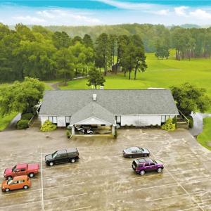 Caswell Pines Clubhouse in Blanch!