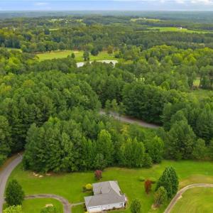 Aerial view of Oak Tree Drive to Club House Drive.