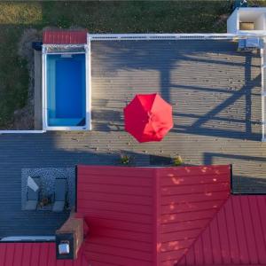 Expansive deck overlooking back pasture and ponds