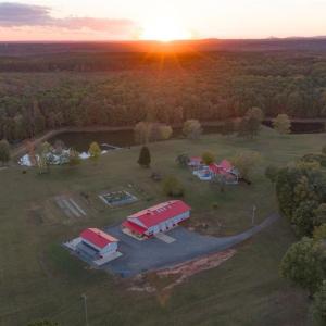 Blend of open pasture and mature hardwoods