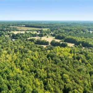 Minutes from Salisbury, Mooresville or Cleveland