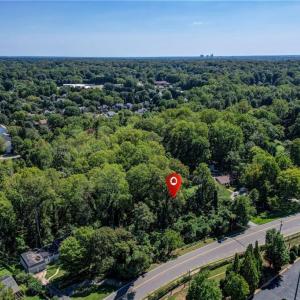 Photo #10 of 1226 Jefferson, Greensboro, NC 3.0 acres